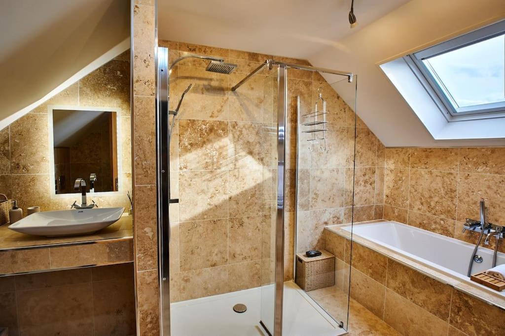 The Chase, Luxury Hot Tub Retreat, Pets Welcomed Dipton Экстерьер фото