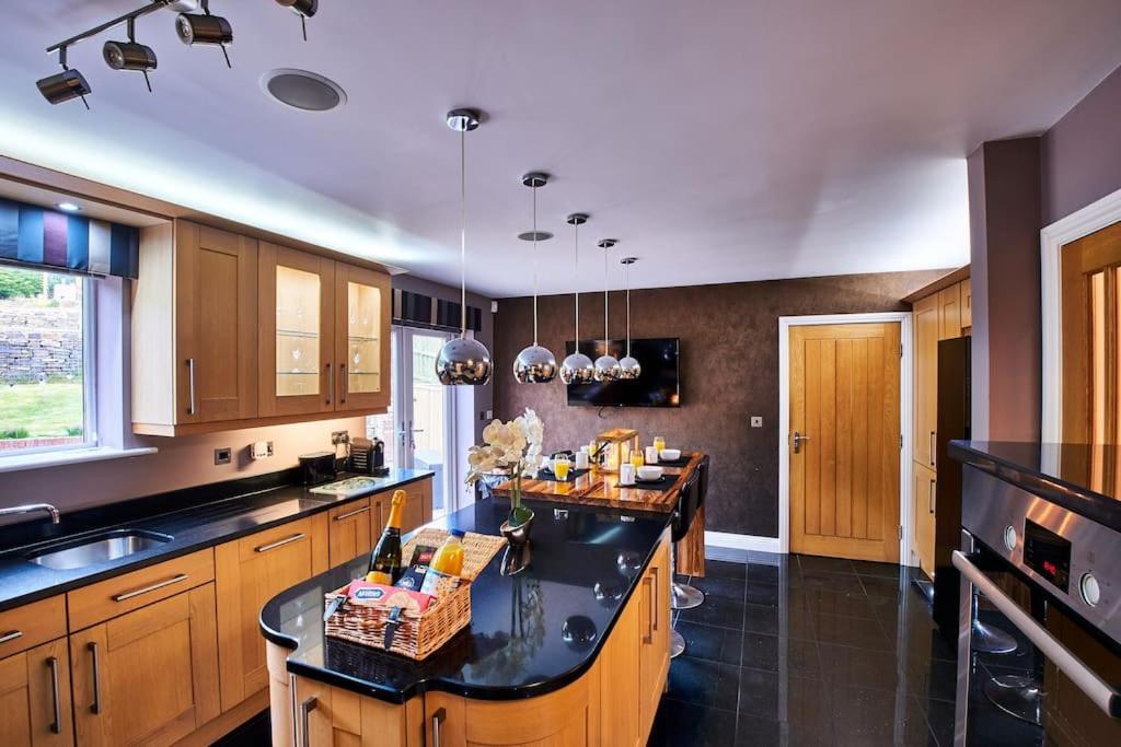 The Chase, Luxury Hot Tub Retreat, Pets Welcomed Dipton Экстерьер фото