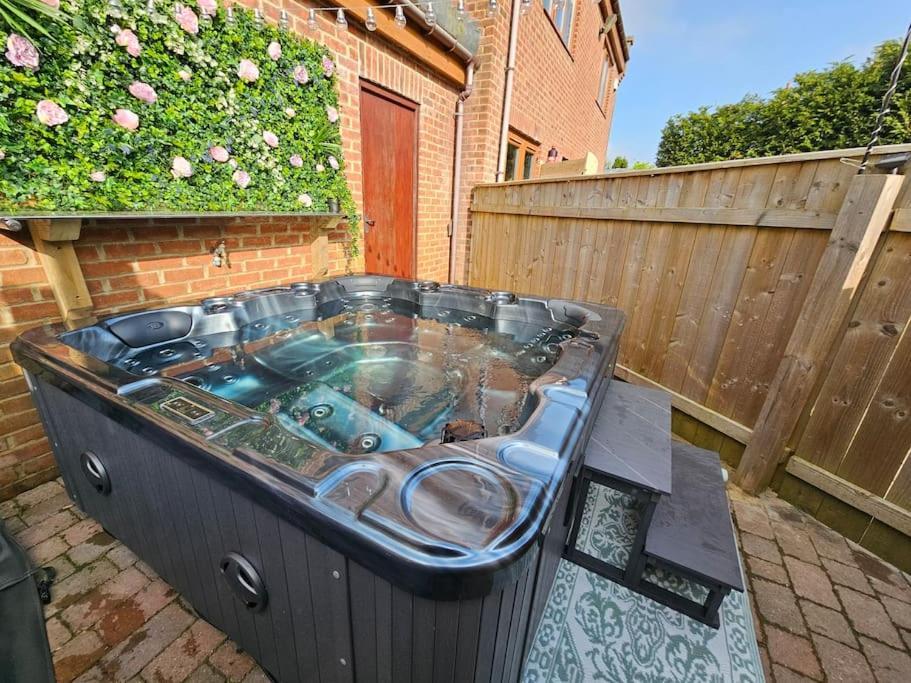 The Chase, Luxury Hot Tub Retreat, Pets Welcomed Dipton Экстерьер фото